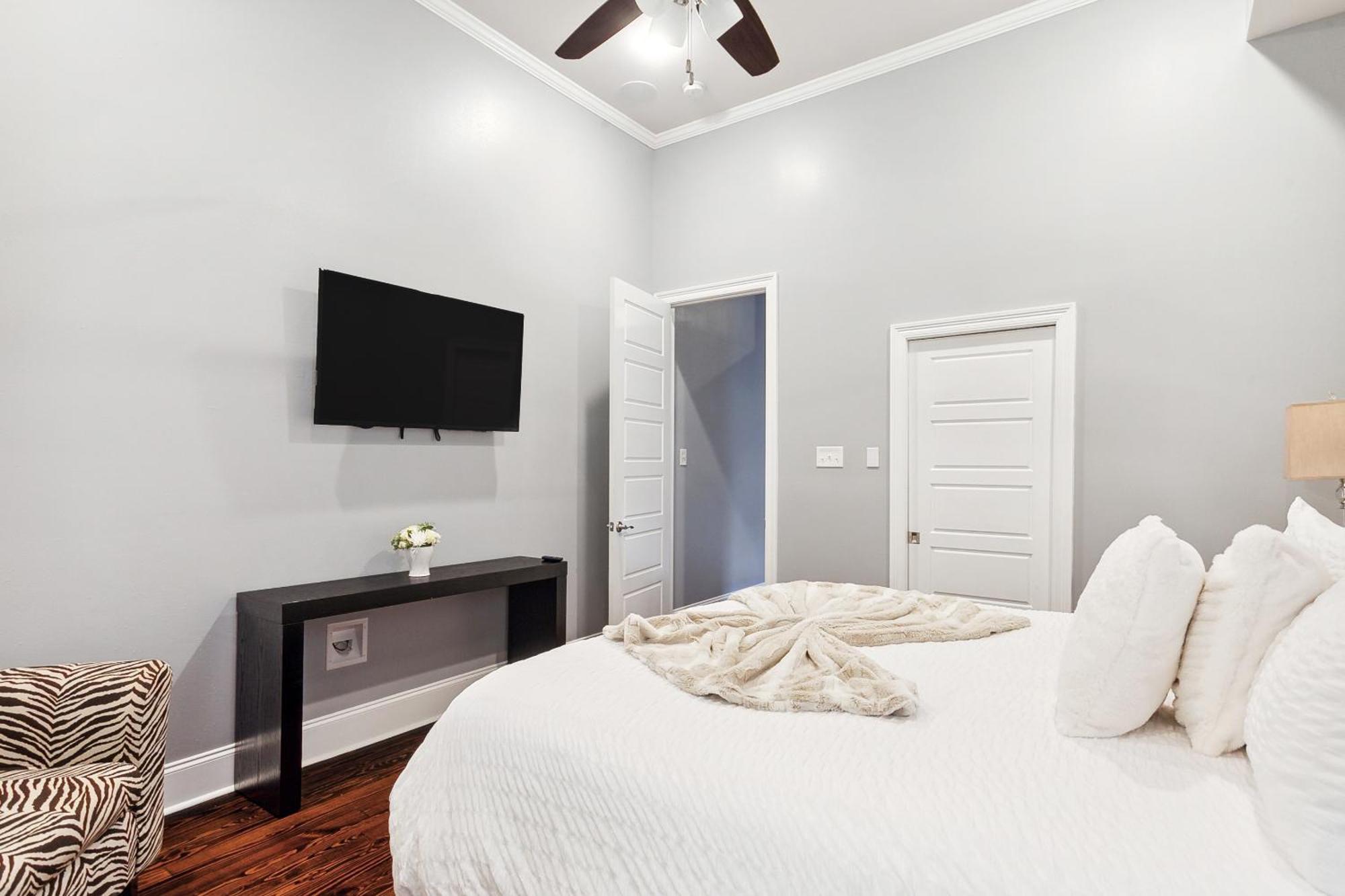 Amazing 3Bedroom Townhome, In Historic Dryade City 뉴올리언스 외부 사진