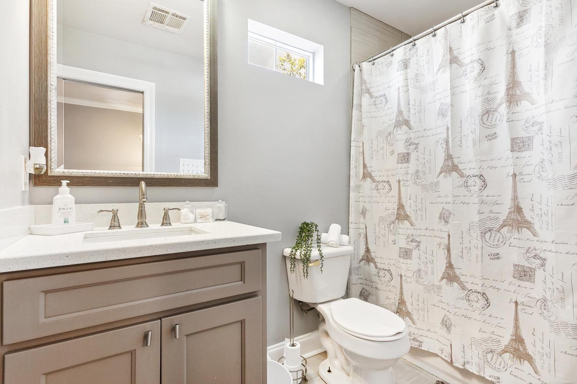 Amazing 3Bedroom Townhome, In Historic Dryade City 뉴올리언스 외부 사진